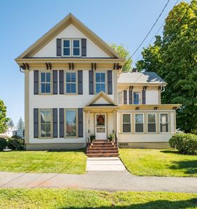 36 Warren St, Stoneham, MA, 02180