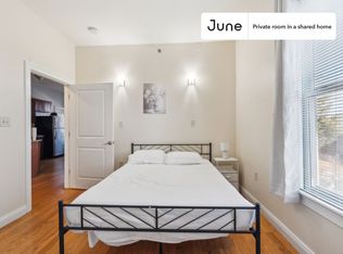 109 Heath St #A, Jamaica Plain, MA 02130
