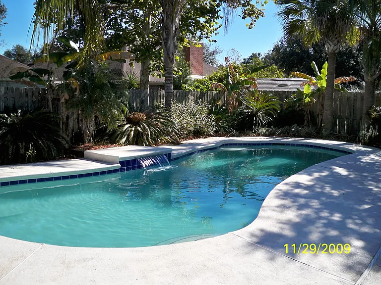2055 Capistrano Dr — Photo 9