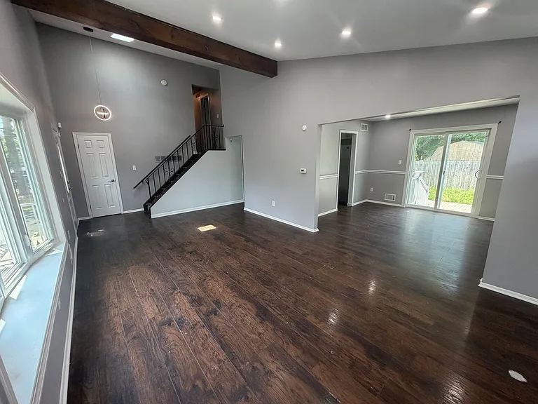 725 Birmingham Ave — Photo 18