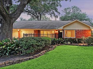 10506 Brinwood Dr, Houston, TX 77043