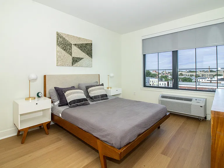 Solaris Lofts — Photo 19