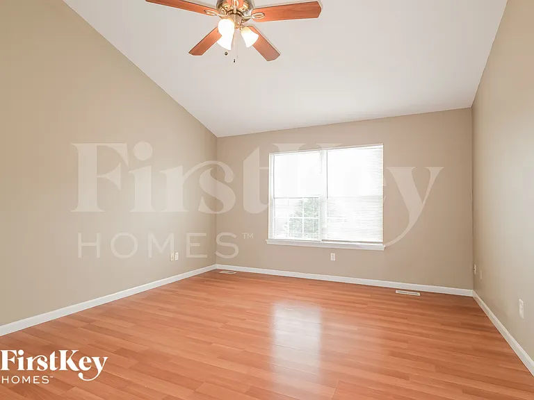 74 Huckleberry Ct — Photo 7