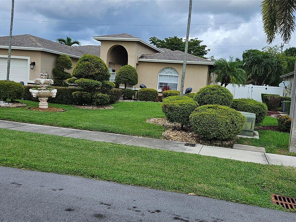 2nd image of 3267 NW 43rd Place