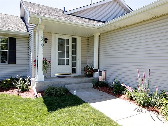 2nd image of 18886 Eaglewood Trl