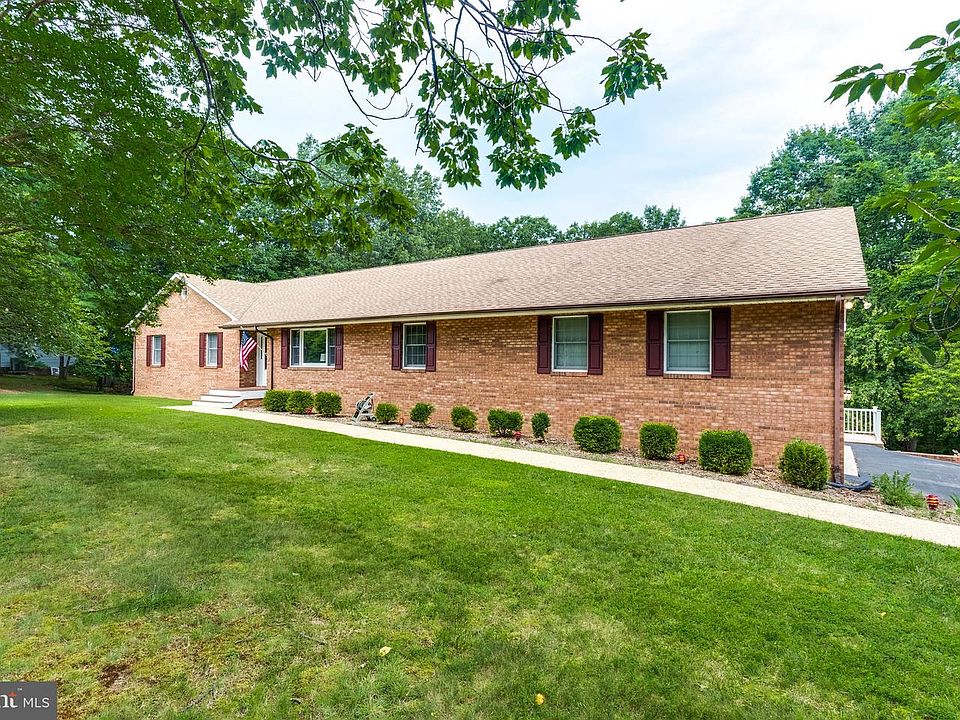 1st image of 22434 Bluebird Ct