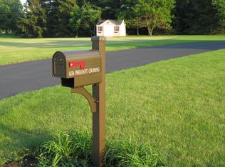 6256 Pheasants Xing, Farmington, NY 14425