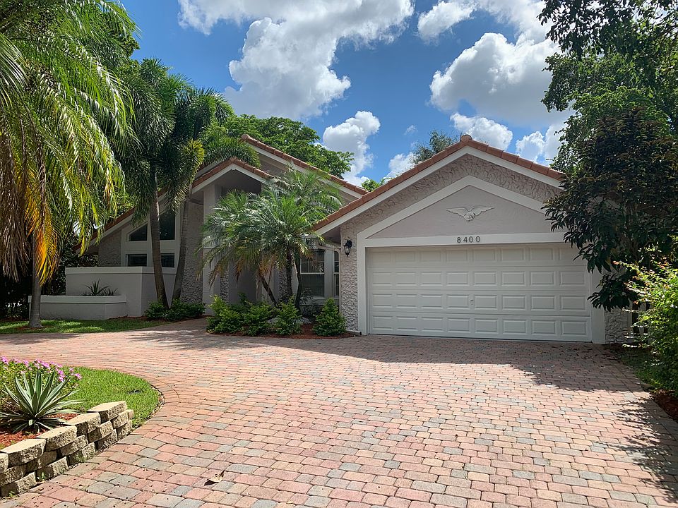 1st image of 8400 NW 47th Dr
