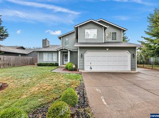 694 Driftwood Dr, Eugene, OR 97402