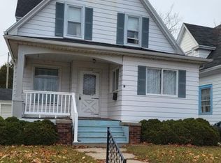 1914 N 8th St, Sheboygan Fls, WI 53081