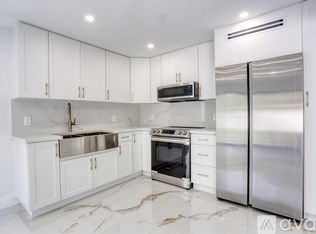 3300 SW 2nd St #B, Miami, FL 33135