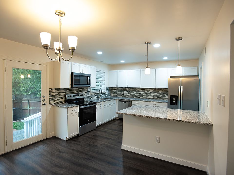 Newly renovated kitchen