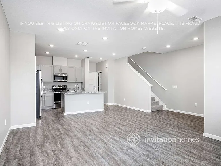 1819 S Elk Way — Photo 4