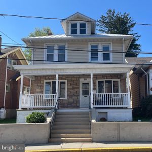 99 Front St, Cressona, PA, 17929