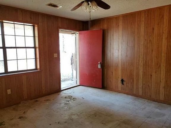 2nd image of 15273 County Road 436