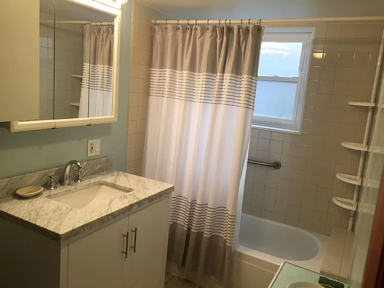 1 Knox Ave — Photo 7