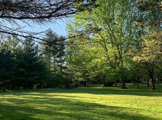 2990 Blackstone Dr, Decatur, IL 62522