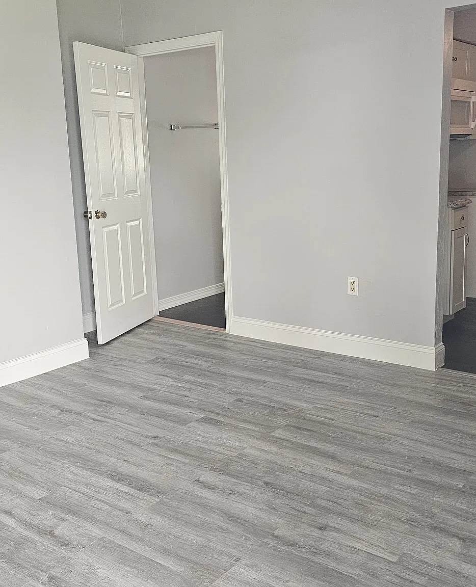 1 bed, 490 sqft, $1,300 — Photo 4