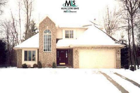 1st image of 4045 S Buckley Dr