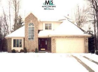 4045 S Buckley Dr, Fort Gratiot, MI 48059