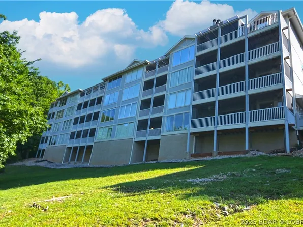 80 Regatta Bay Cir Unit 2C, Lake Ozark, MO 65049