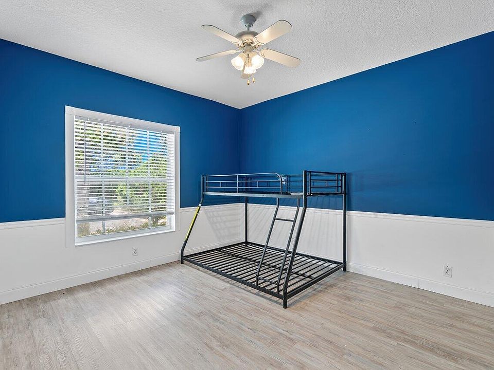 1st image of 6400 Park Lake Circle