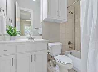 2015 Crockett Cir, Irving, TX 75038