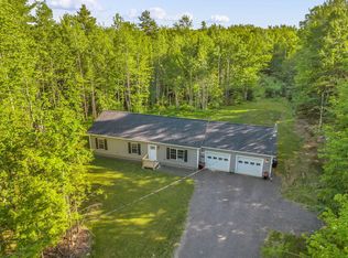 522 Avenue Rd, Levant, ME 04456