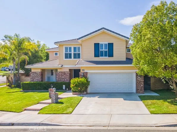 28855 Klamath Ct, Saugus, CA 91390