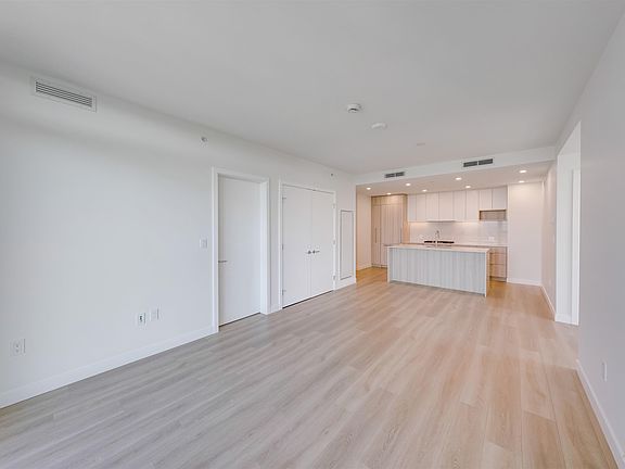 4th image of 6087 Wilson Ave #2808