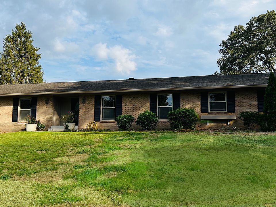1st image of 1014 N Heritage Dr