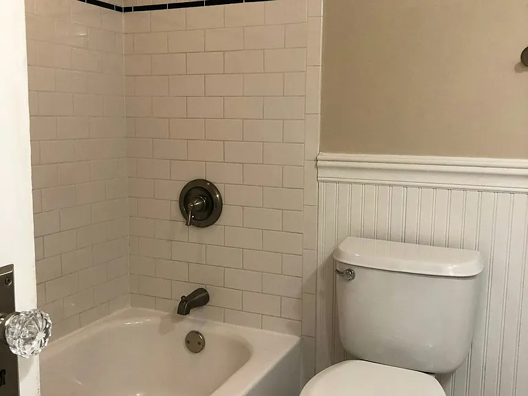Upstairs Full Bath