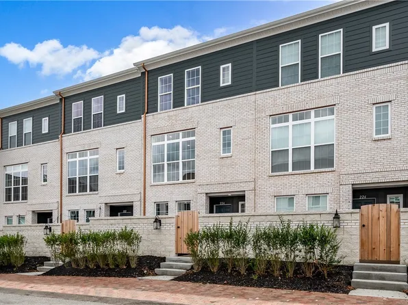 224 Limehouse Rd, Cranberry Township, PA 16066