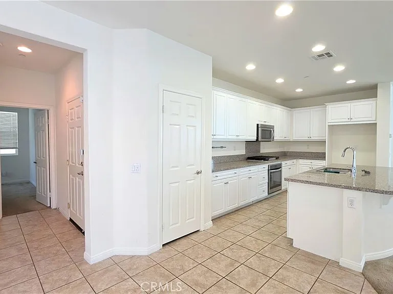 3005 E Via Corvina — Photo 10