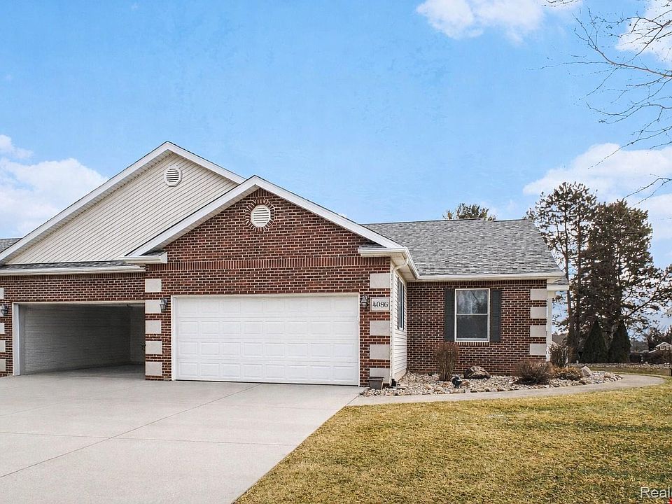 1st image of 4086 Squire Hill Dr