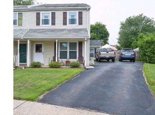 6 Whittier Ct, Quakertown, PA 18951