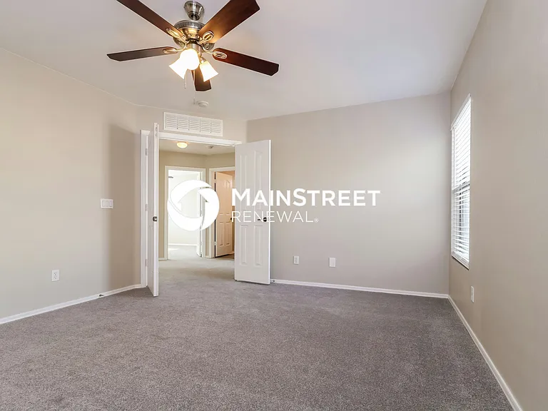 Main Bedroom