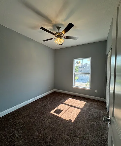 33 Faith Dr — Photo 5