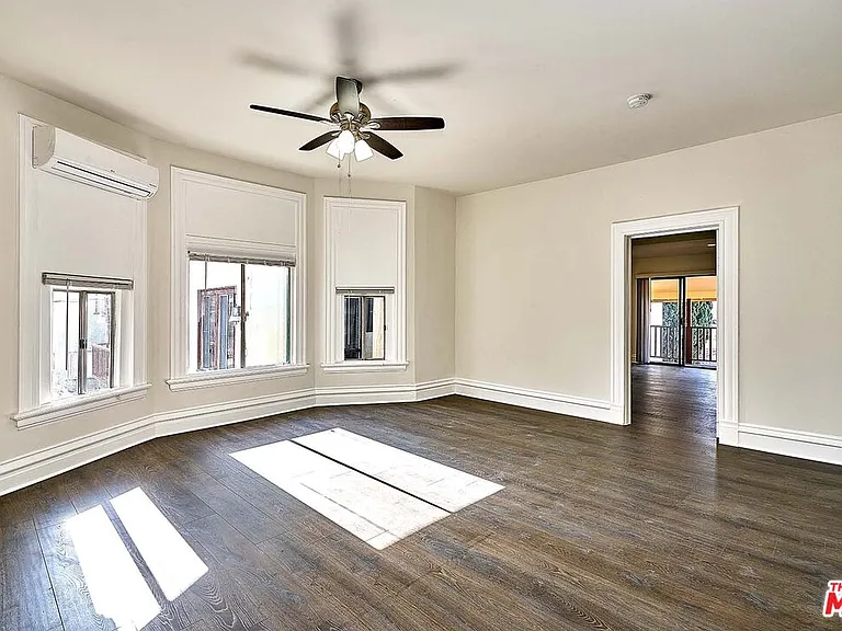 826 S Park View St #3 — Photo 16