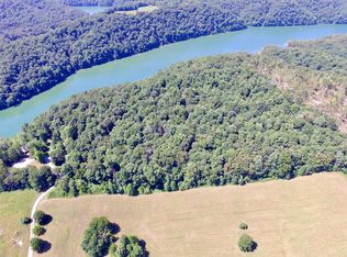 Na Tom Garrett Cemetery, Byrdstown, TN 38549