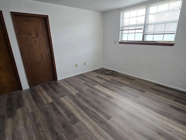 2601 Quail Dr #6 — Photo 2
