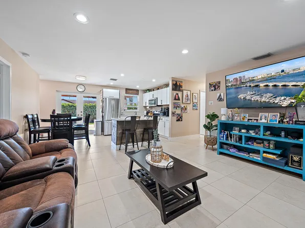 4410 Birdwood Street, Palm Beach Gardens, FL 33410