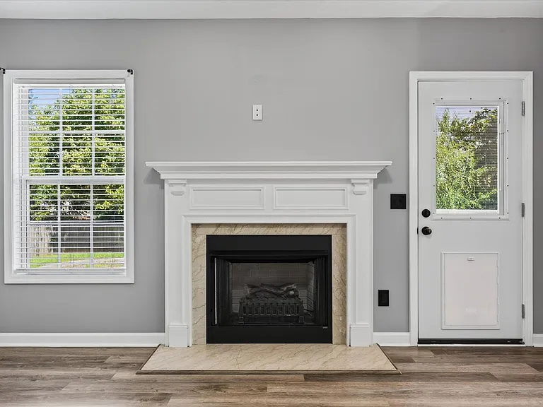 3697 Nadia Dr — Photo 7