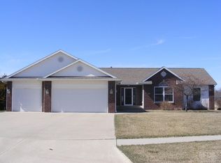 904 James Rdg, Creston, IA 50801