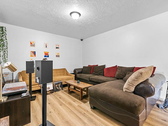 2nd image of 442 N 500 E APT 5