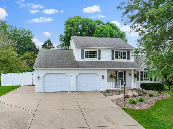 2686 Vonda Dr, Green Bay, WI 54311
