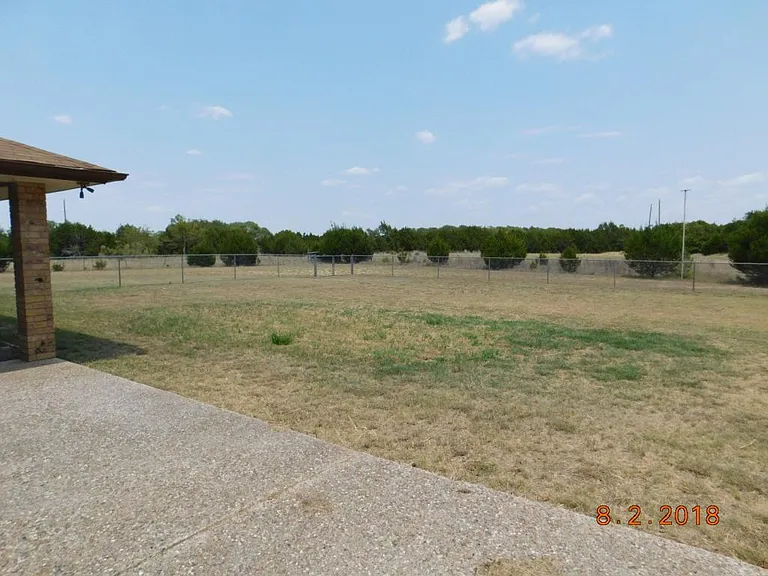 2315 E Highway 190 — Photo 51