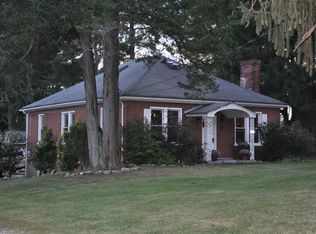 292 N Main St, Amherst, VA 24521