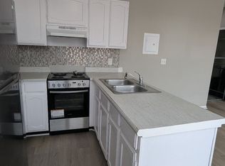 Bluebird apartments, Saint Paul, MN 55117