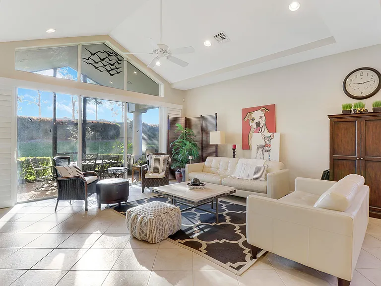 7112 Maidstone Dr — Photo 12